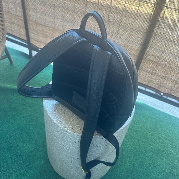 Gently used coach charter backpack 18. Tag missing. - Picture 9 of 14
